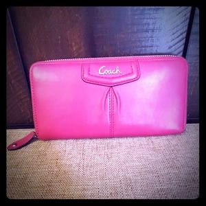Coach Zip wallet